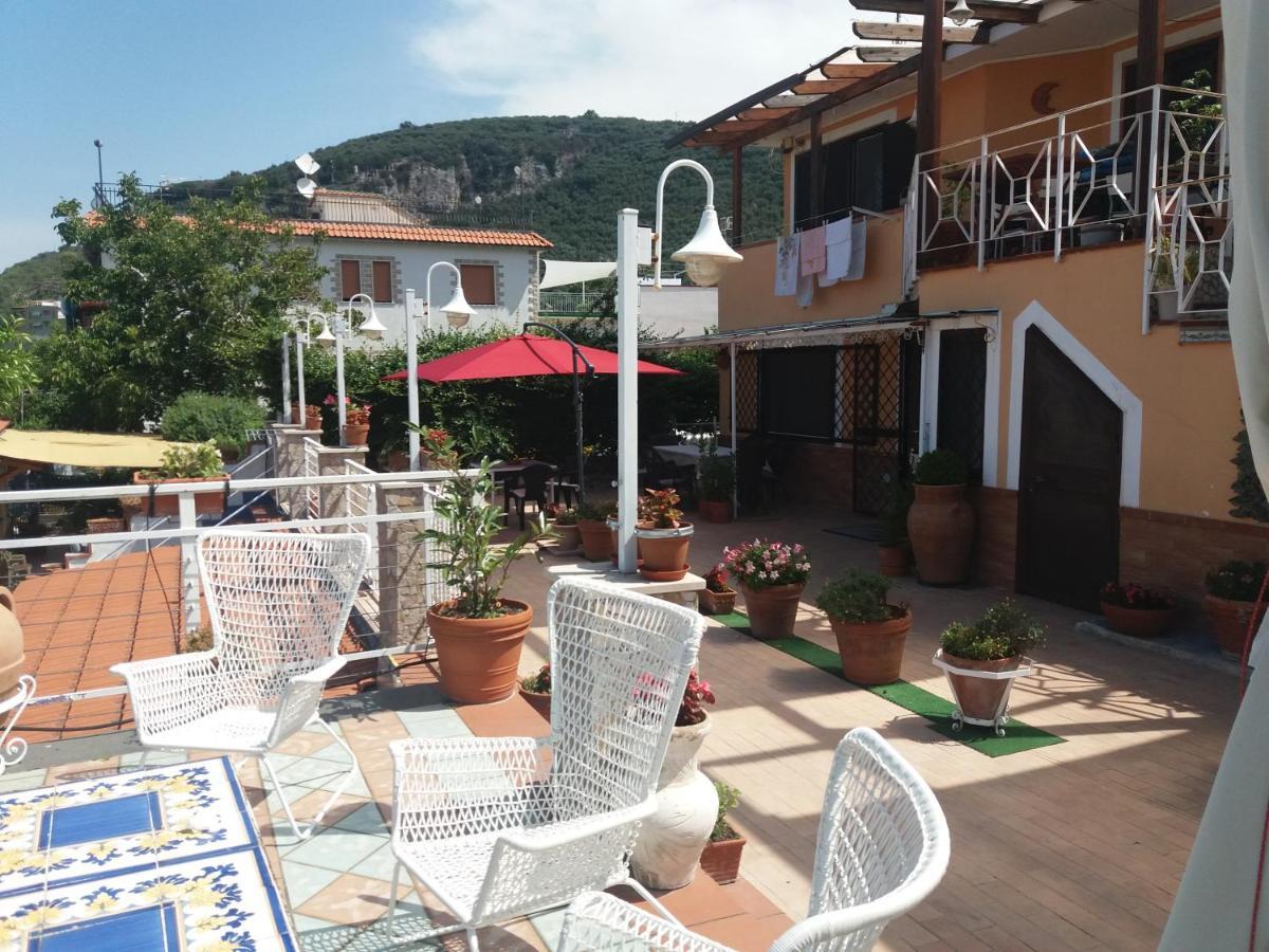 Garden On The Sea Bed and Breakfast Vico Equense Εξωτερικό φωτογραφία