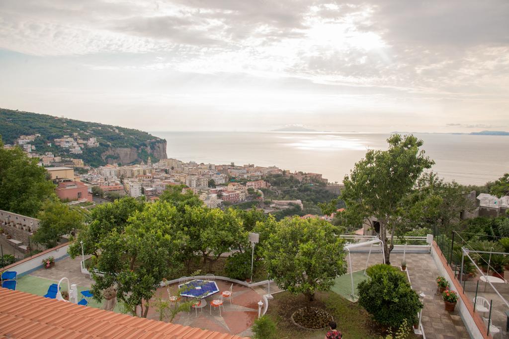 Garden On The Sea Bed and Breakfast Vico Equense Εξωτερικό φωτογραφία
