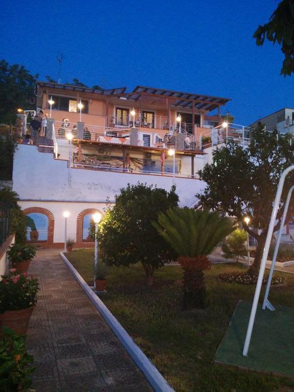 Garden On The Sea Bed and Breakfast Vico Equense Εξωτερικό φωτογραφία