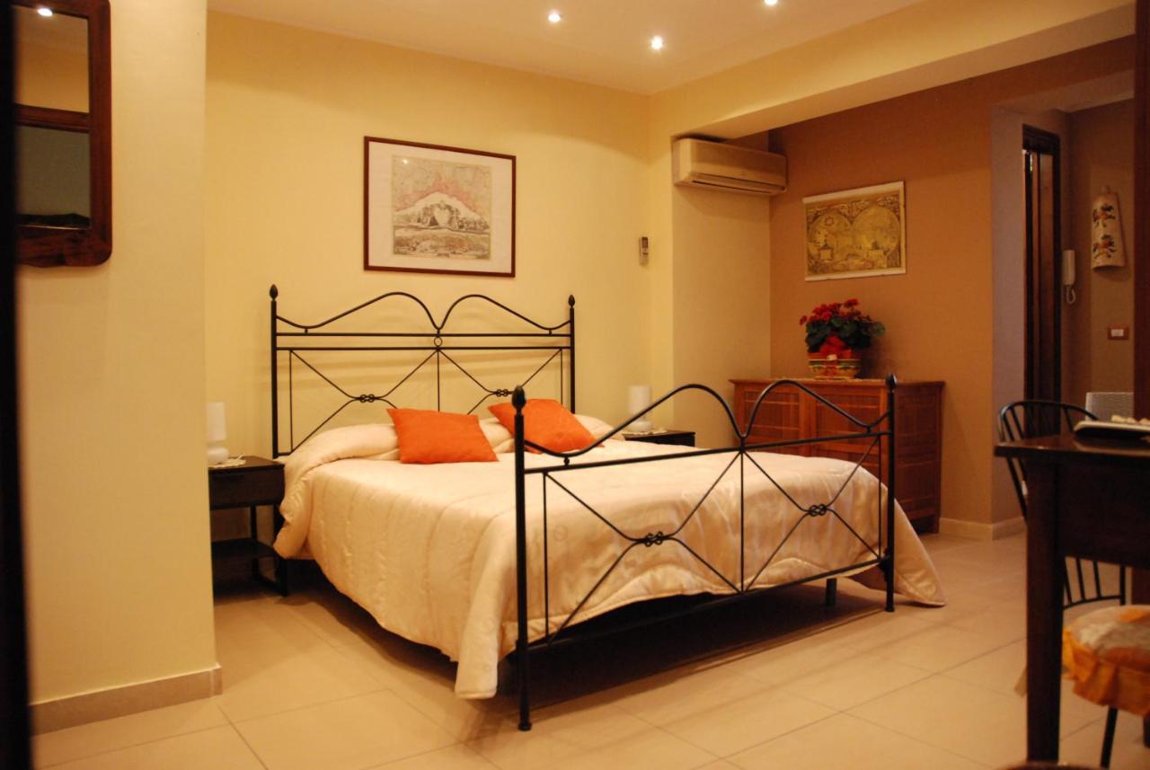 Garden On The Sea Bed and Breakfast Vico Equense Εξωτερικό φωτογραφία