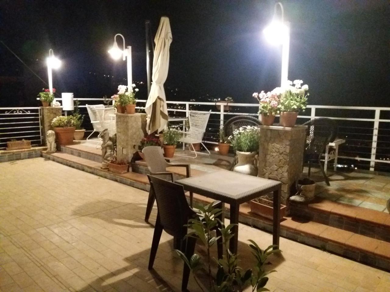 Garden On The Sea Bed and Breakfast Vico Equense Εξωτερικό φωτογραφία
